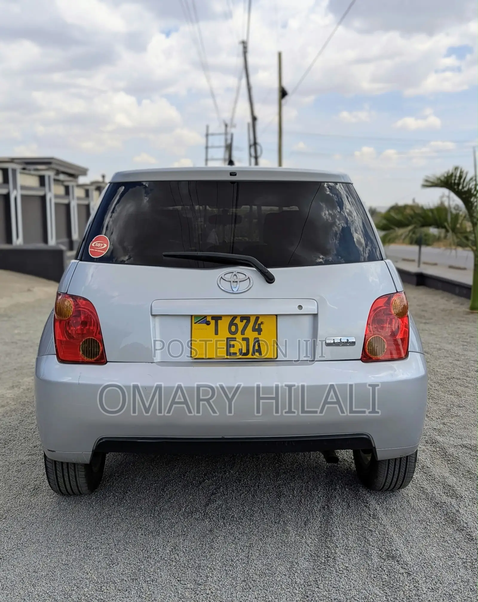 Toyota IST 2004 Silver