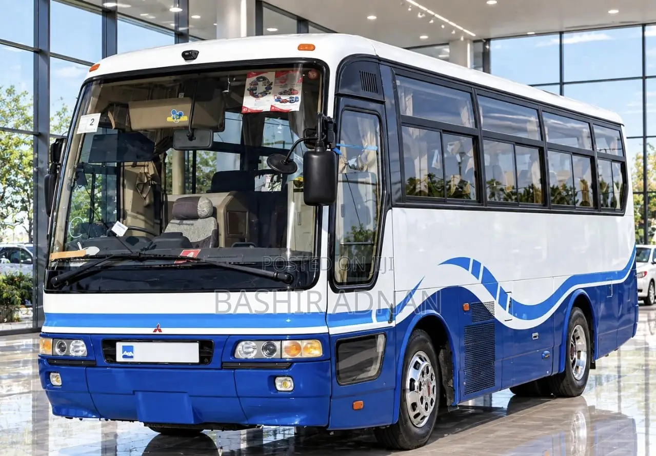 Mitsubishi Fuso Aero Bus 2003 White