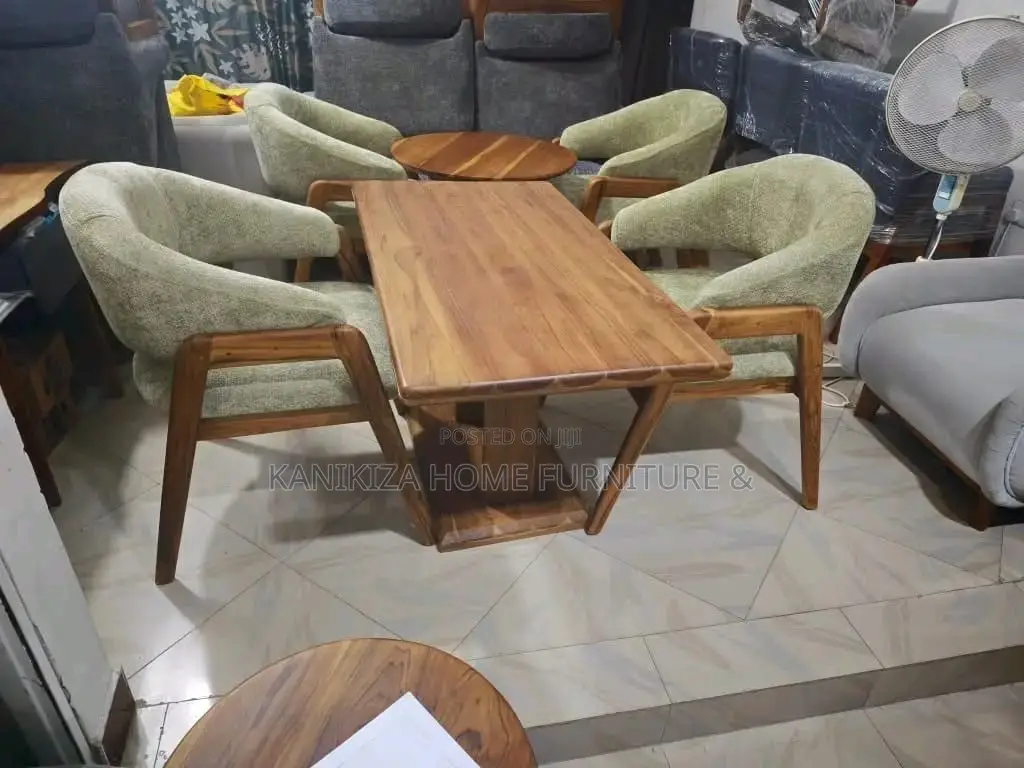 Armchair Za Mbao Ngumu Nzuri Na Imara