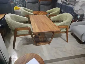 Armchair Za Mbao Ngumu Nzuri Na Imara
