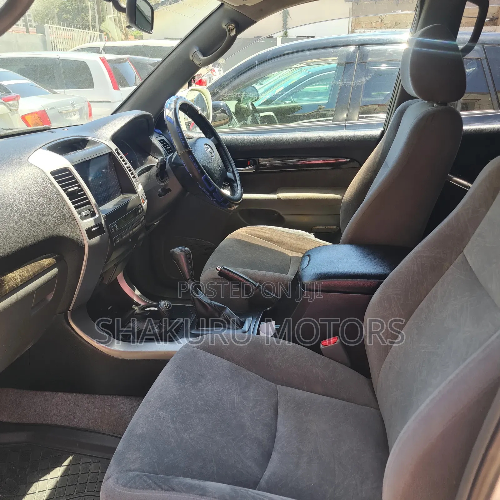 Toyota Land Cruiser Prado 2007 White