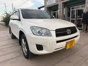 Toyota RAV4 2.0 4x4 2007 White