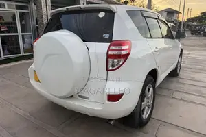 Toyota RAV4 2.0 4x4 2007 White