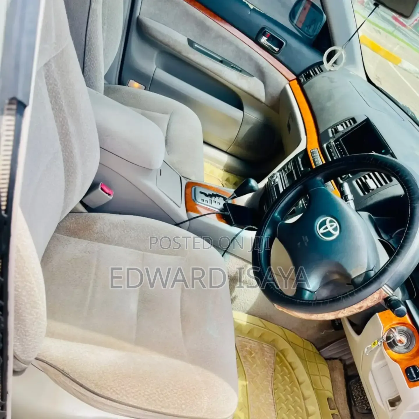 Toyota Mark II 2004 Silver