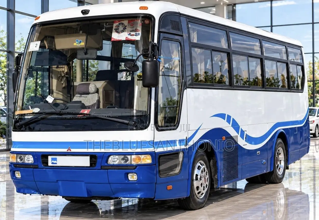 Mitsubishi Fuso Aero Bus 2003 Blue