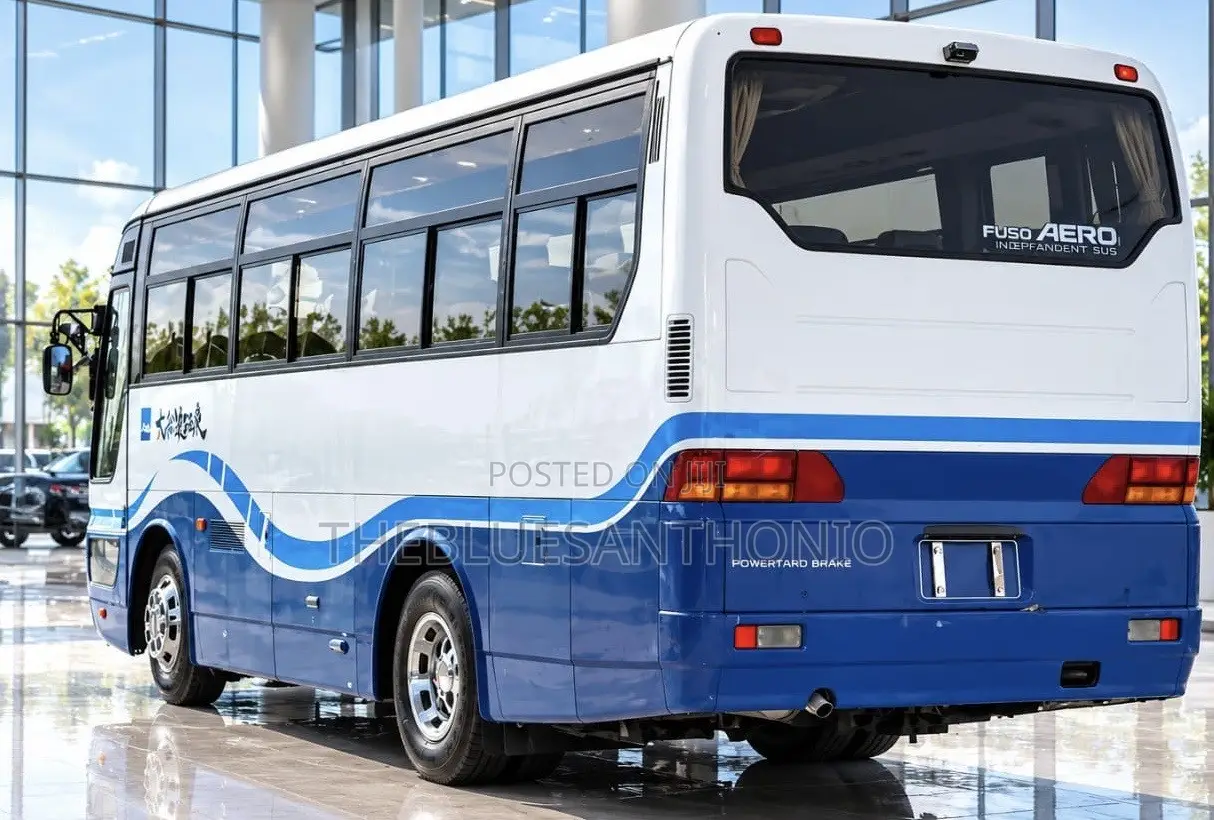 Mitsubishi Fuso Aero Bus 2003 Blue