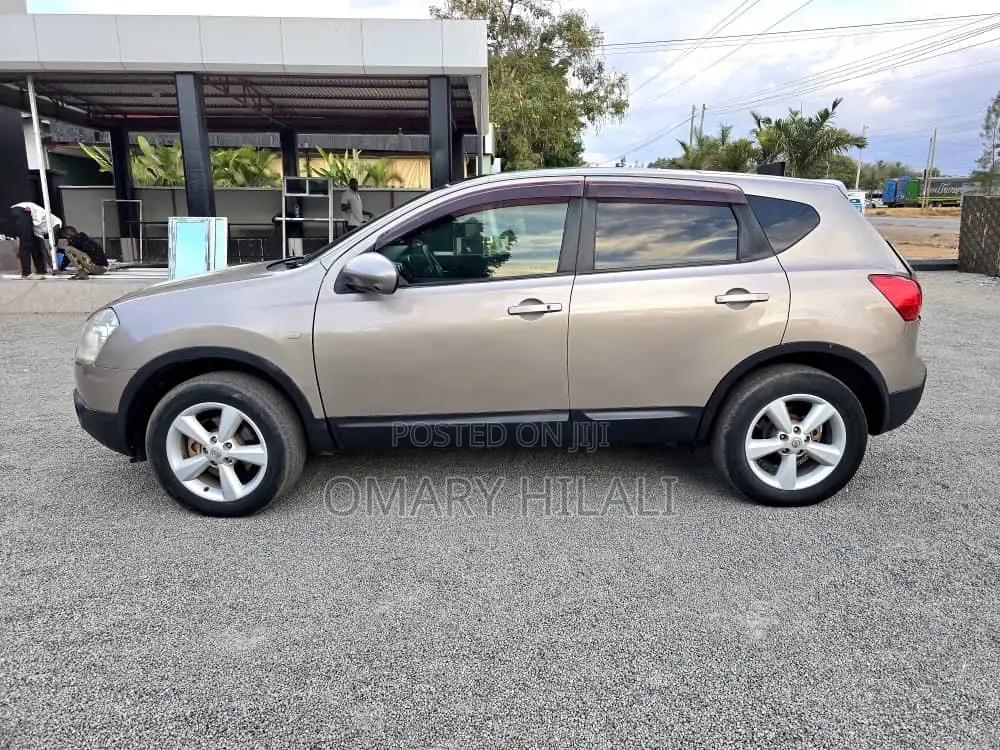 Nissan Dualis 2008 Gold