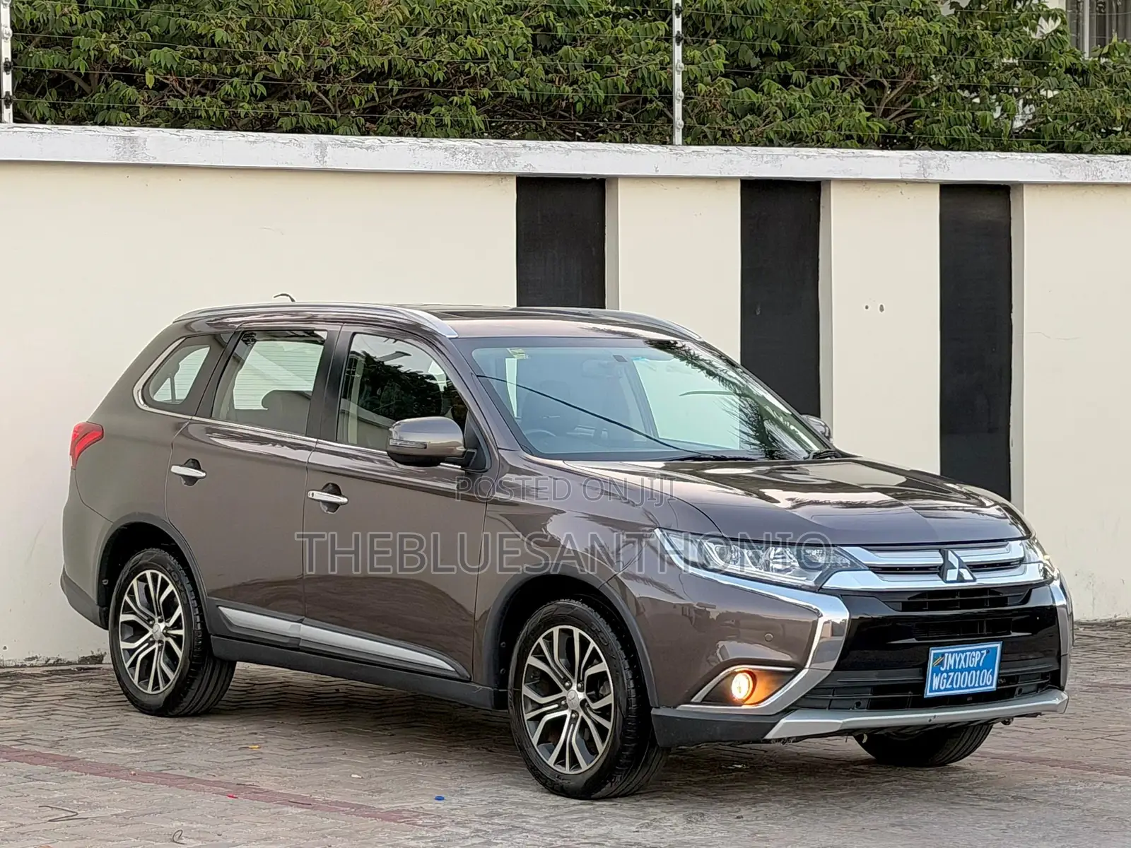 Mitsubishi Outlander 2015 Beige