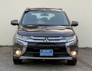 Mitsubishi Outlander 2015 Beige