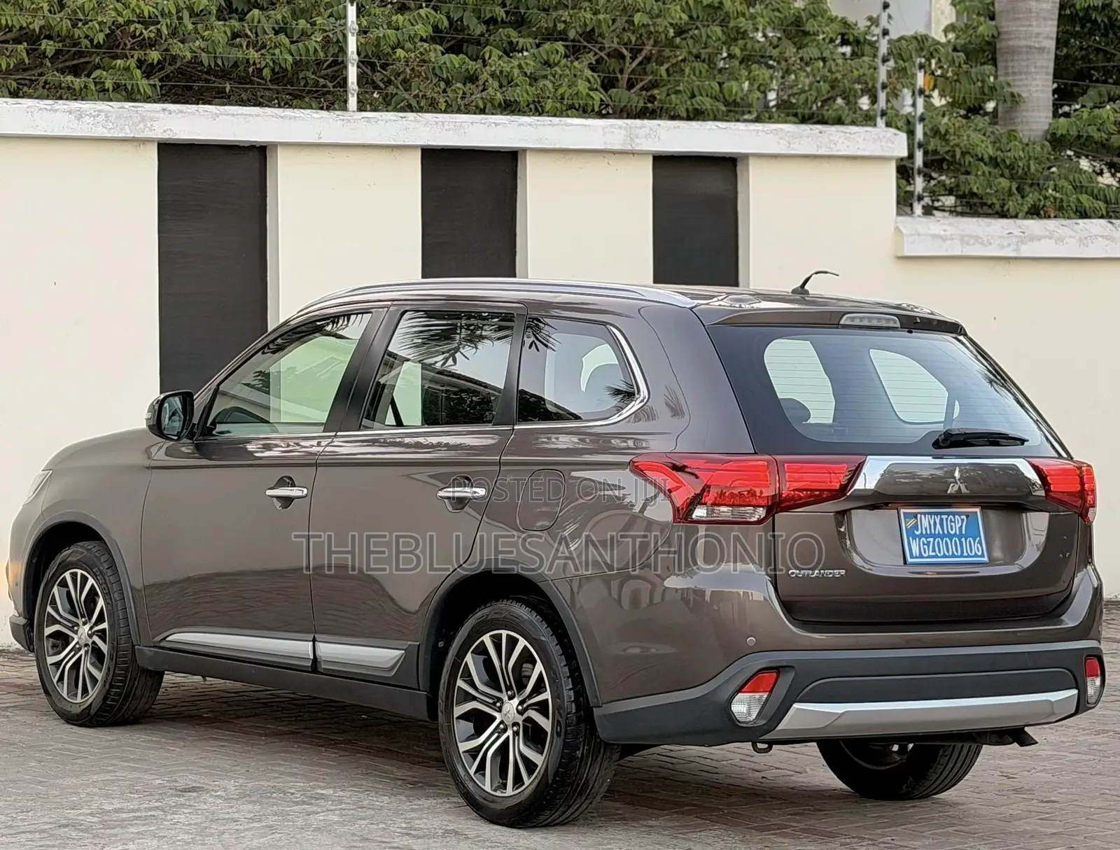 Mitsubishi Outlander 2015 Beige