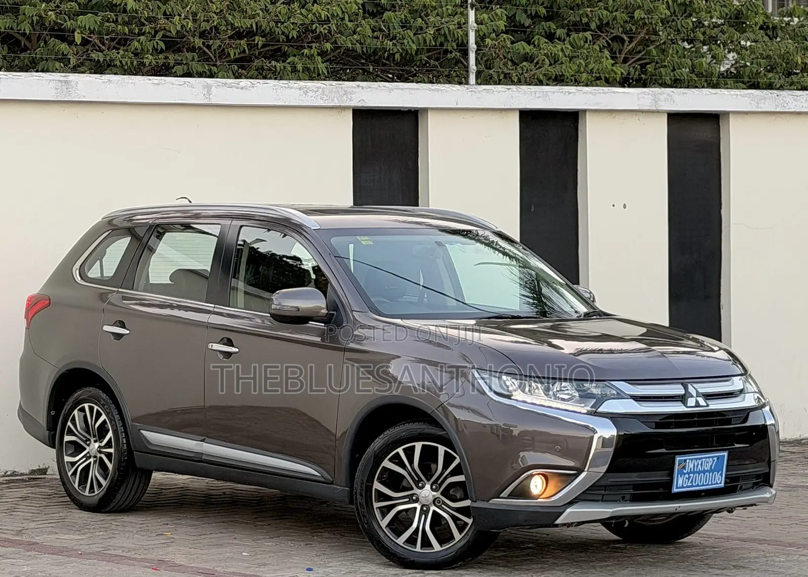 Mitsubishi Outlander 2015 Beige
