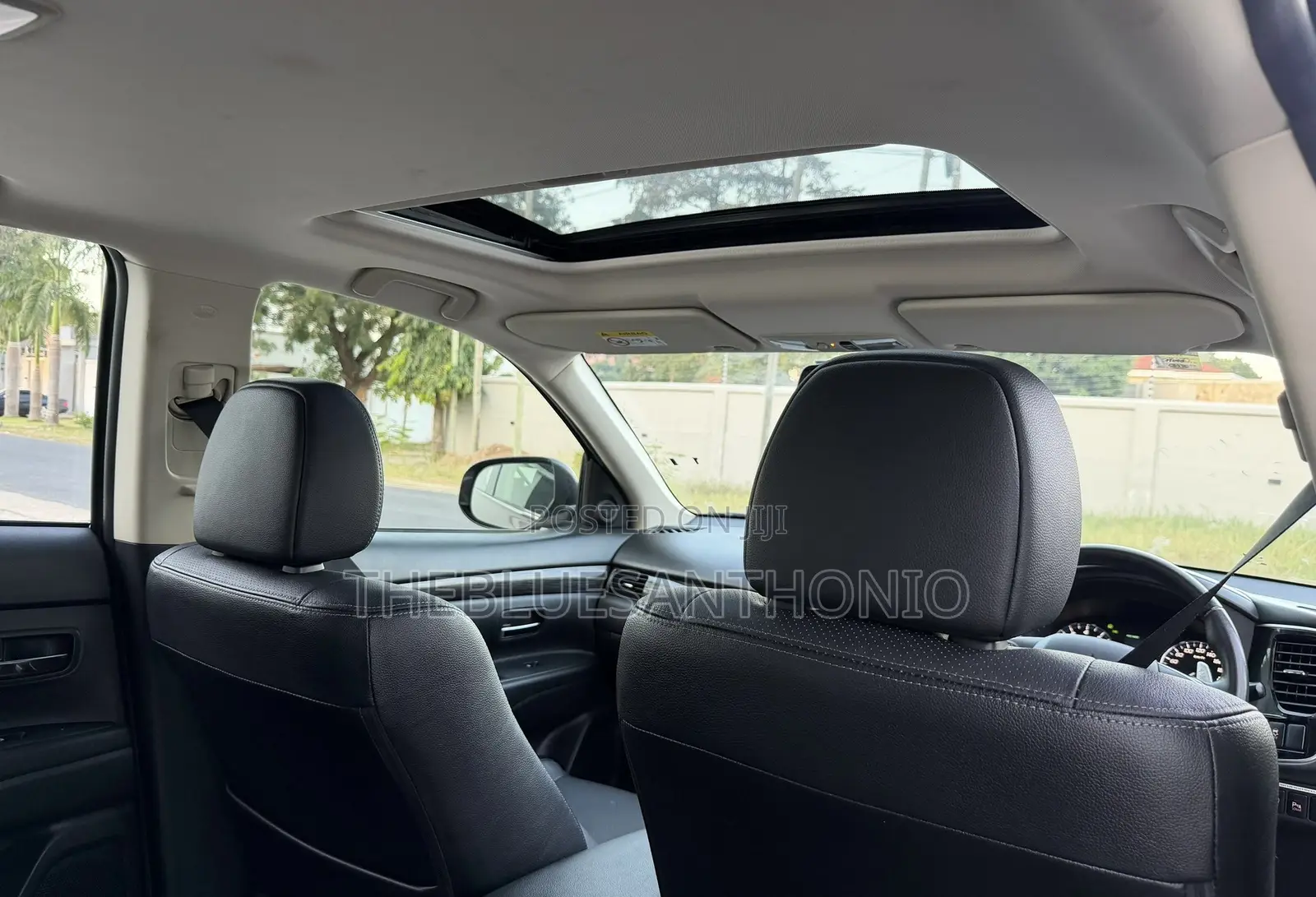 Mitsubishi Outlander 2015 Beige