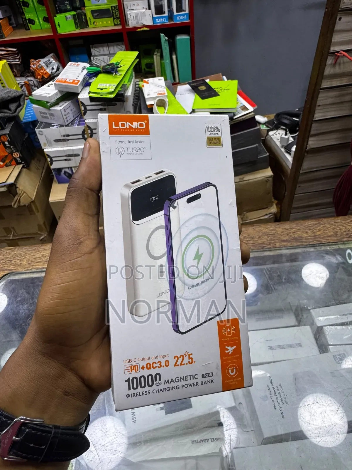 Magnetic Power Bank