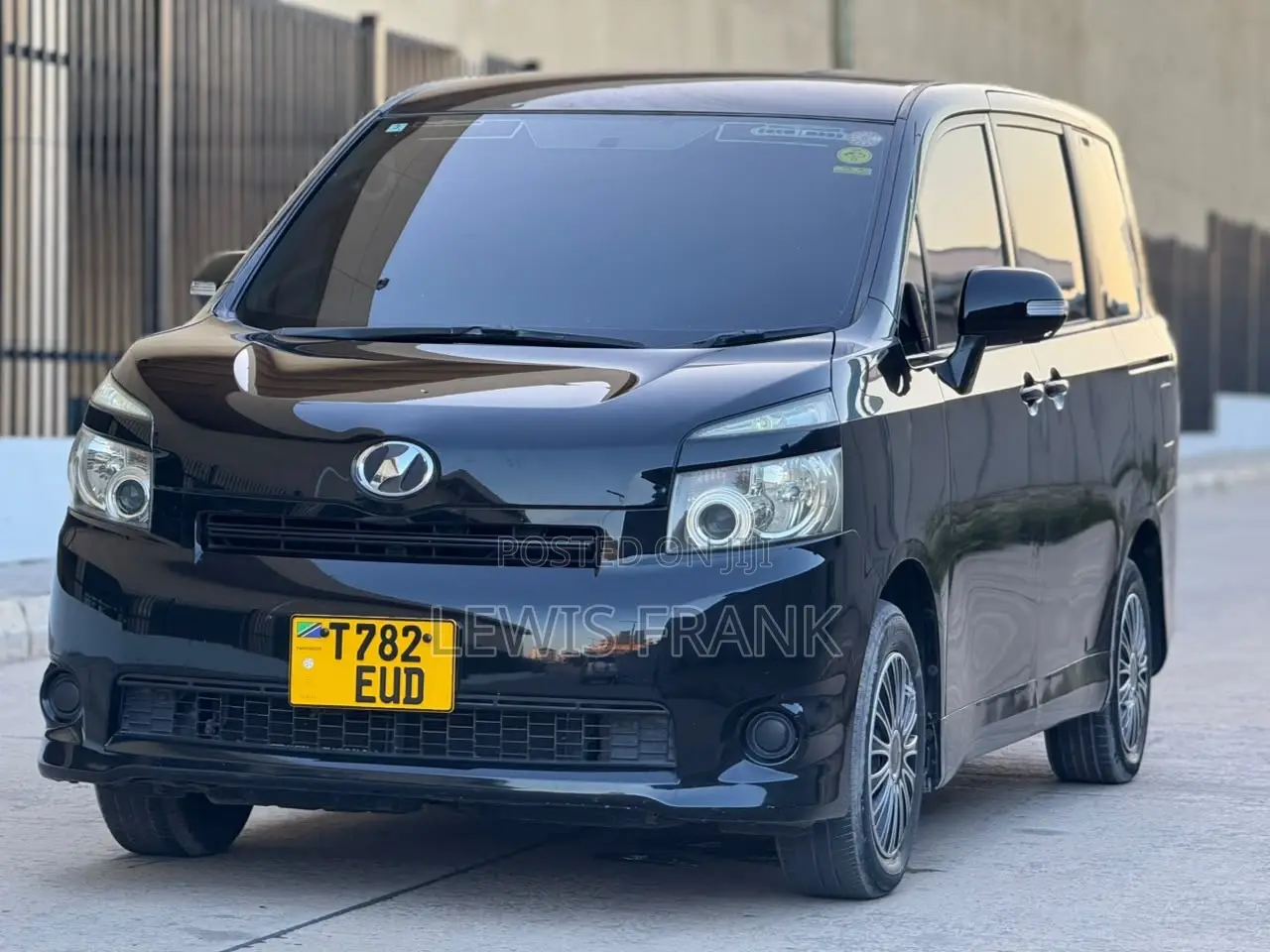 Toyota Noah 2008 Black