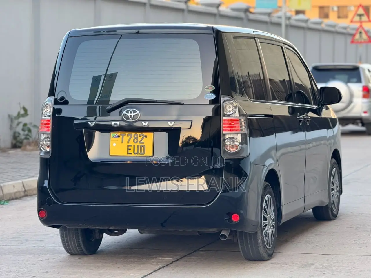 Toyota Noah 2008 Black