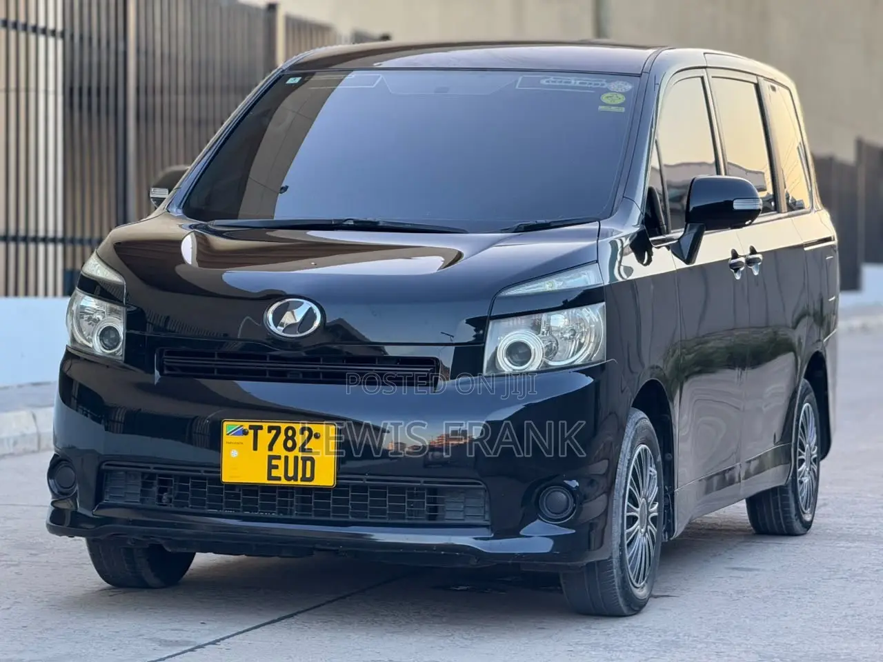 Toyota Noah 2008 Black