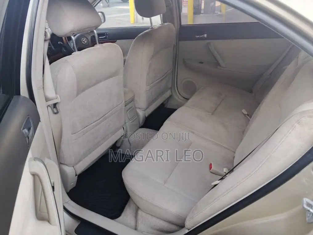 Toyota Premio 1.8 FWD 2006 Gold