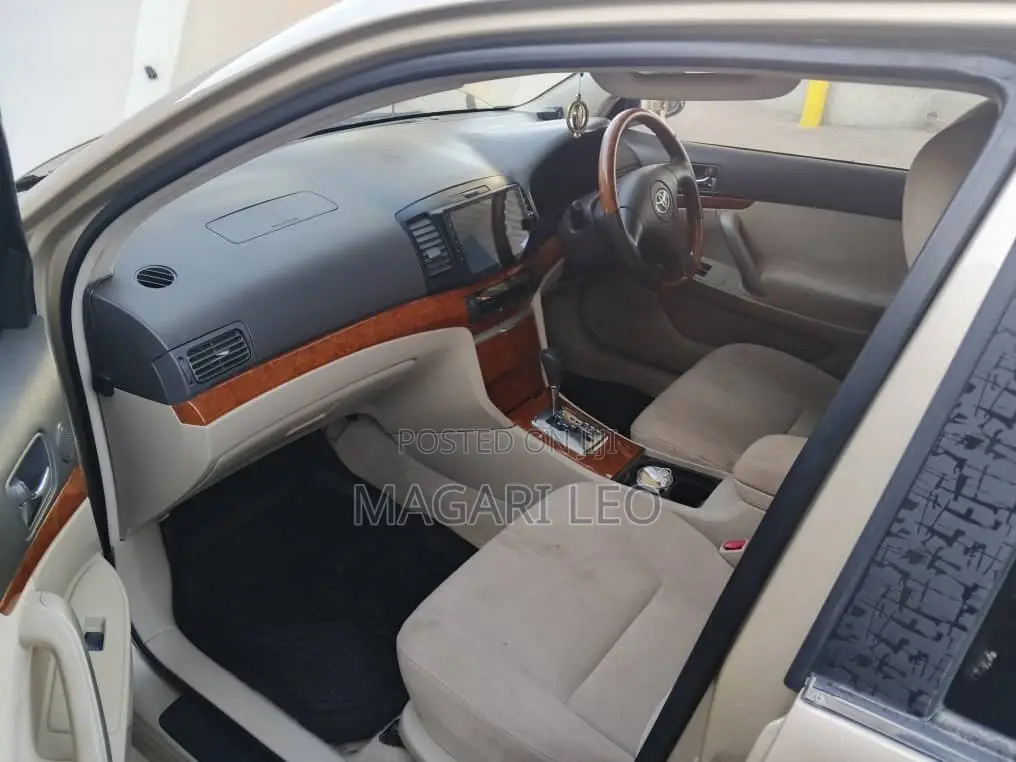 Toyota Premio 1.8 FWD 2006 Gold