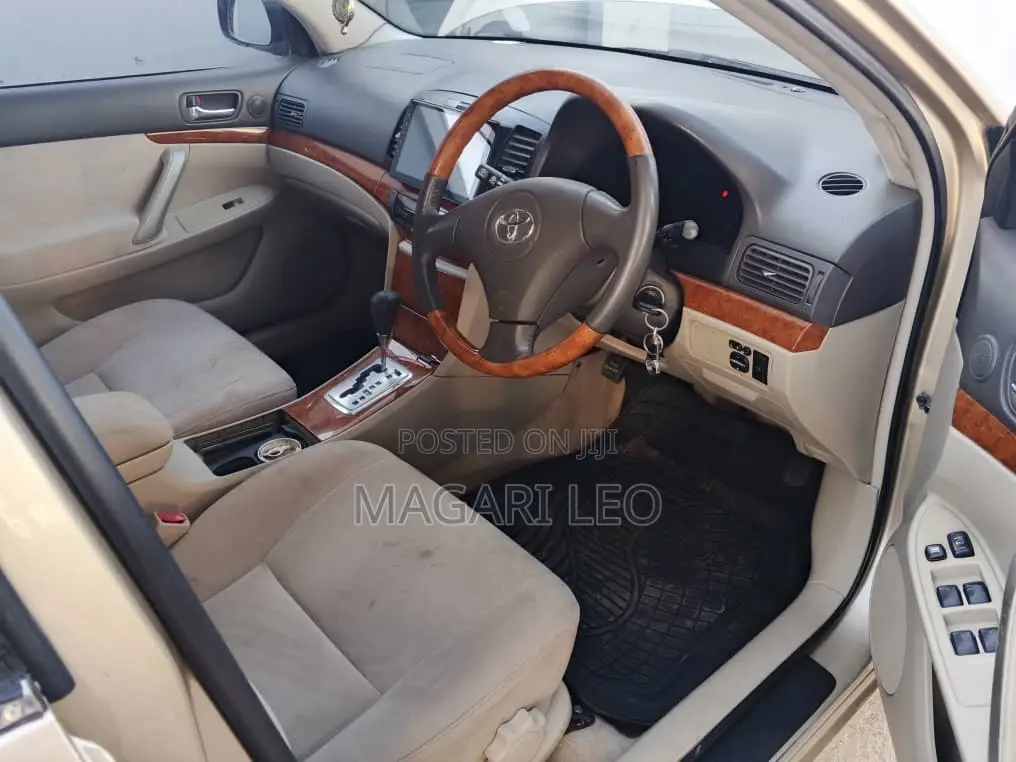 Toyota Premio 1.8 FWD 2006 Gold