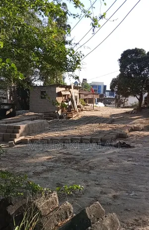 Eneo Zuri La Kibiashara Linauzwa Lipo Kimara Bucha