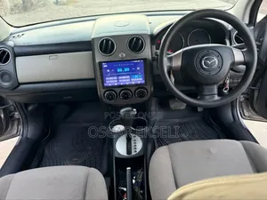 Mazda Verisa 2005 Gray