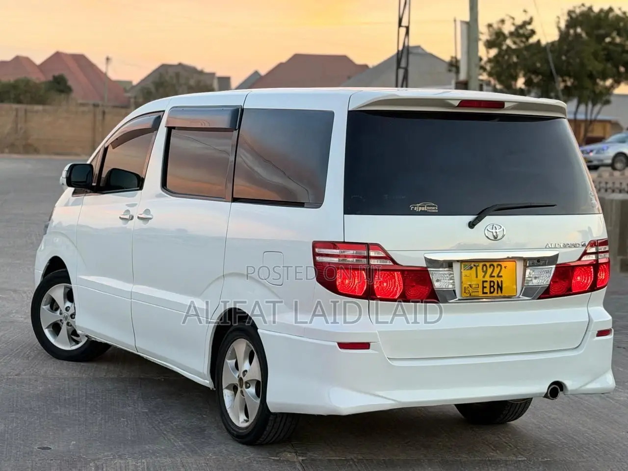 Toyota Alphard 2005 White