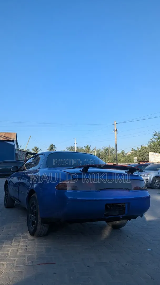 Toyota Sprinter 1999 Blue