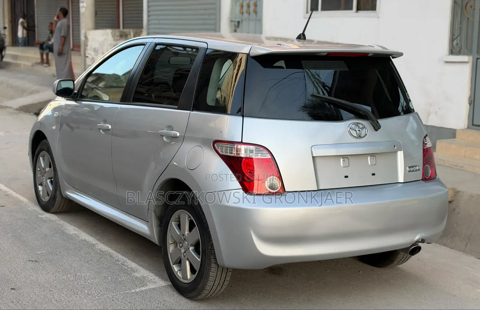 Toyota IST 2006 Silver