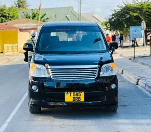 Toyota Noah 2005 Black
