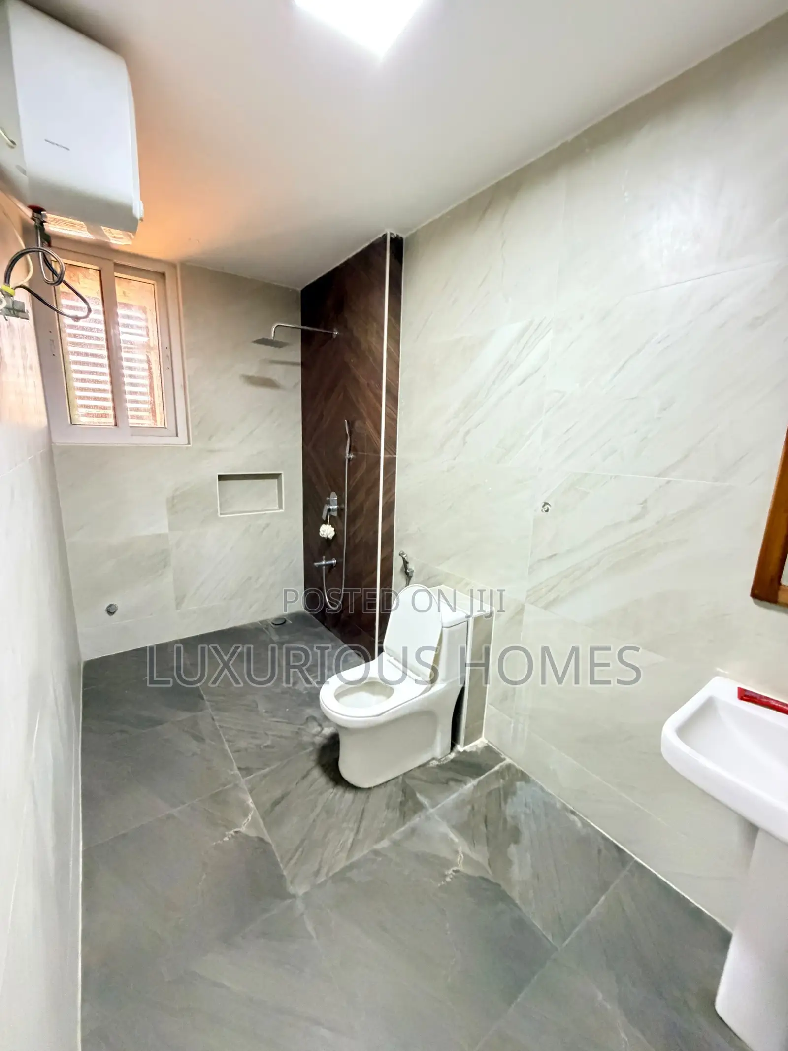 Furnished 3bdrm Apartment in Upanga West for rent