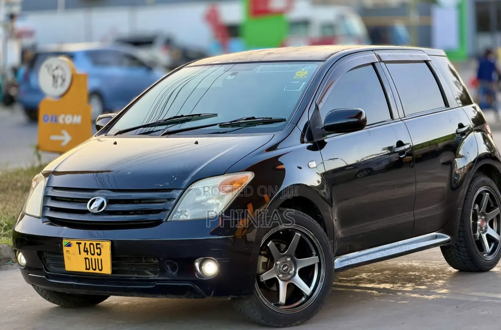 Toyota IST 2005 Black