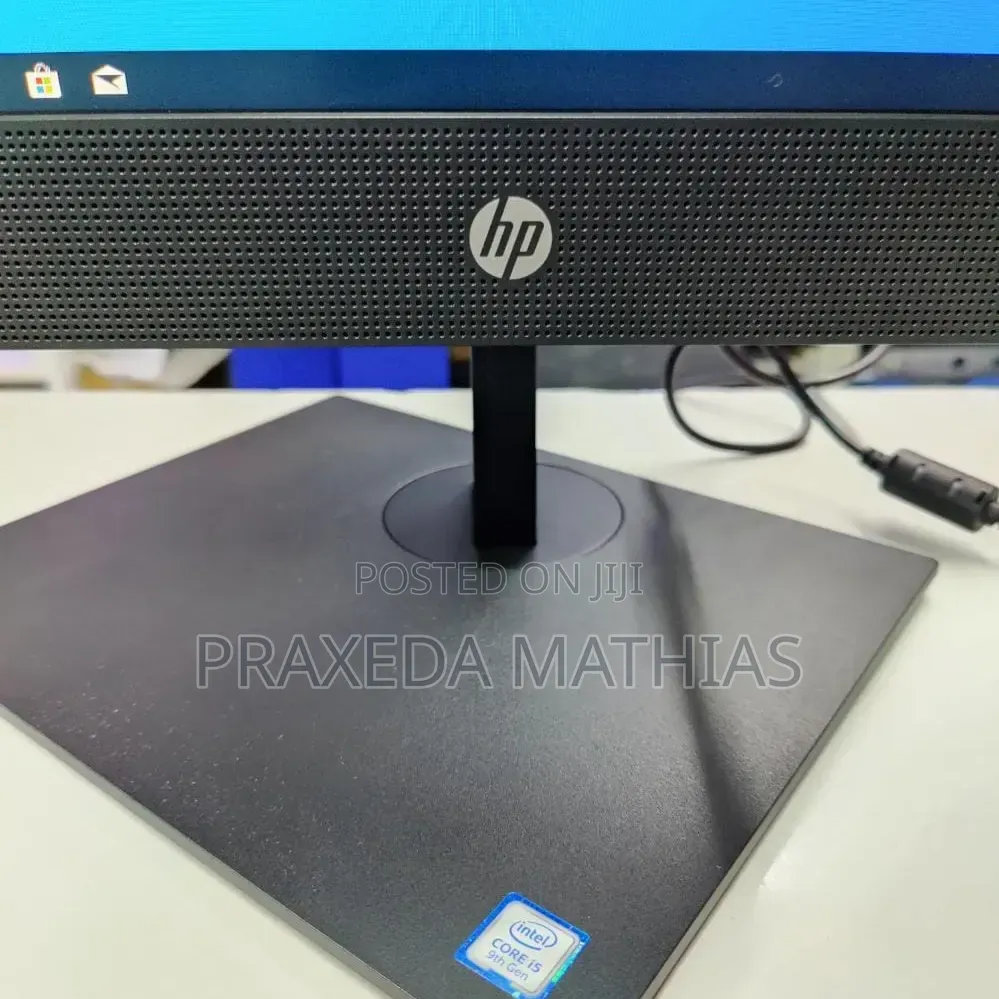 Desktop Computer HP ProOne 600 8GB Intel Core i3 SSD 512GB