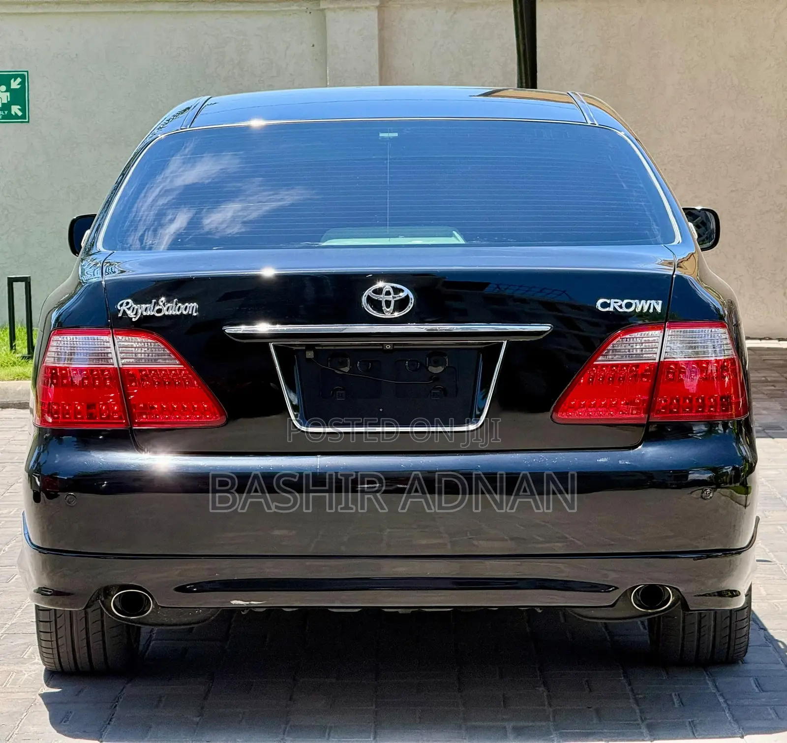 Toyota Crown Royale 2005 Black