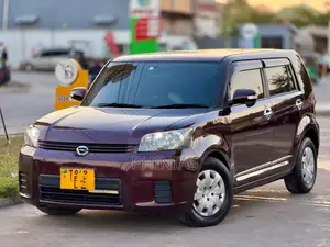 Toyota Corolla Rumion 2010 Burgundy