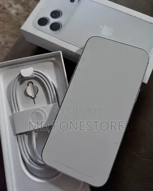 New Apple iPhone 18 Pro Max 256 GB Silver