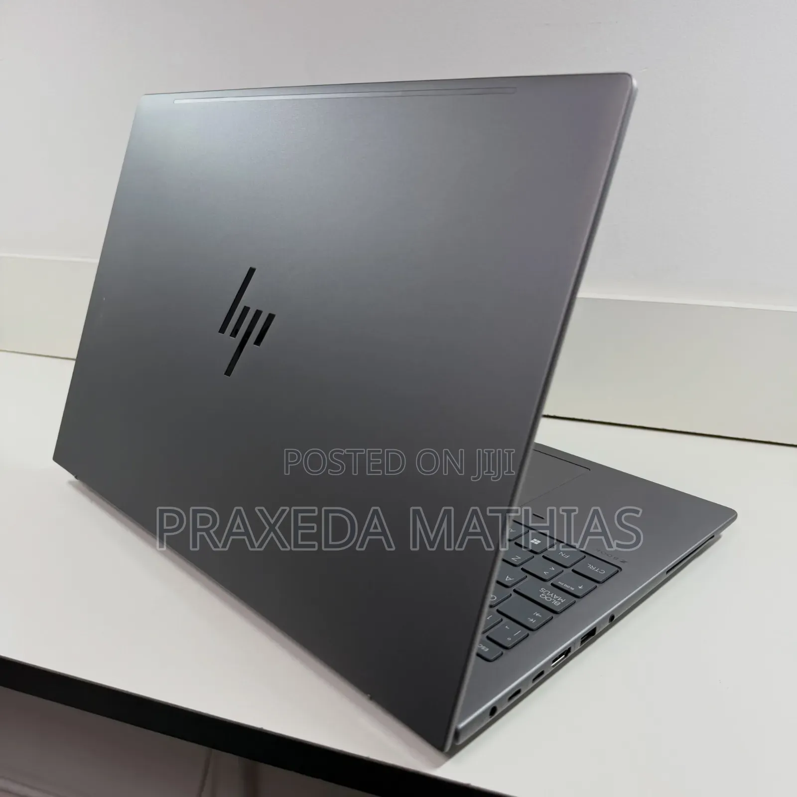 New Laptop HP ZBook 16 Studio G10 16GB Intel Core Ultra 7 SSD 512GB