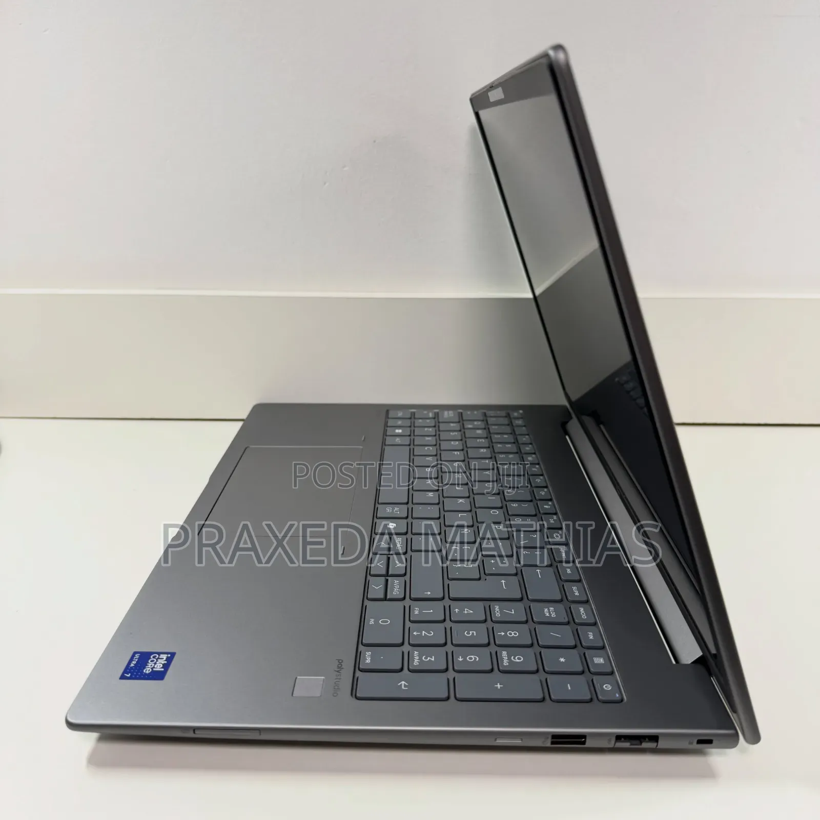 New Laptop HP ZBook 16 Studio G10 16GB Intel Core Ultra 7 SSD 512GB