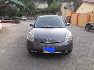Mazda Verisa 2006 Gray