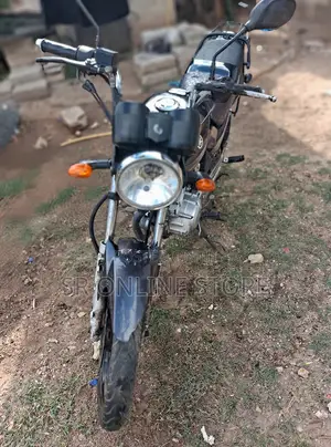 Yamaha YBR125 2001 Black