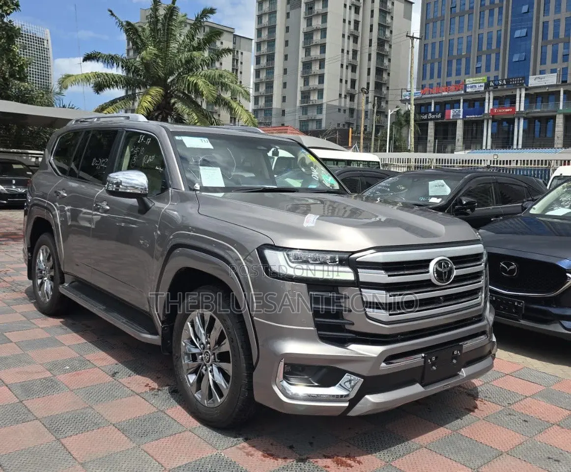 New Toyota Land Cruiser 2025 Beige