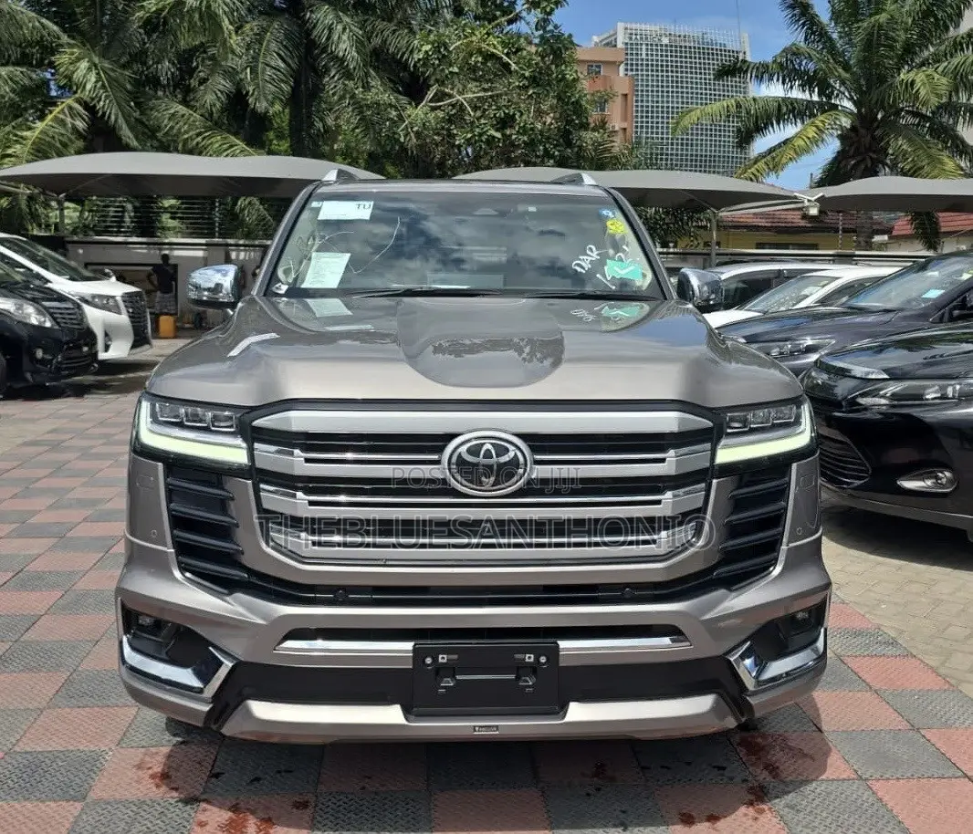 New Toyota Land Cruiser 2025 Beige