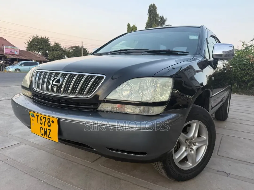 Toyota Harrier 2001 Black