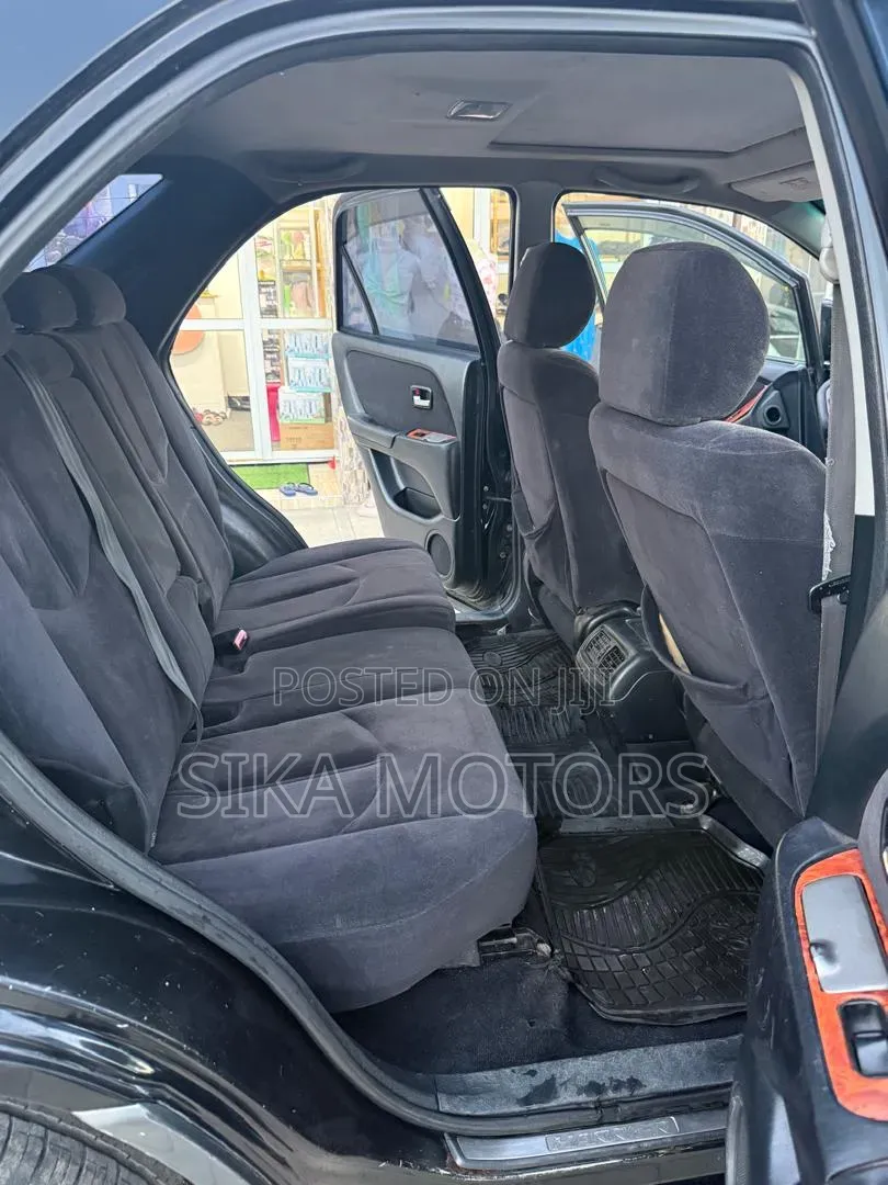 Toyota Harrier 2001 Black