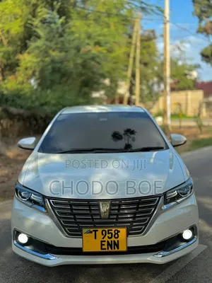 Toyota Premio 2017 Pearl