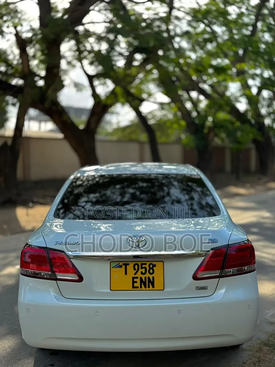 Toyota Premio 2017 Pearl