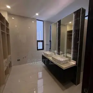 Furnished 4bdrm Apartment in Oyster Bay for rent