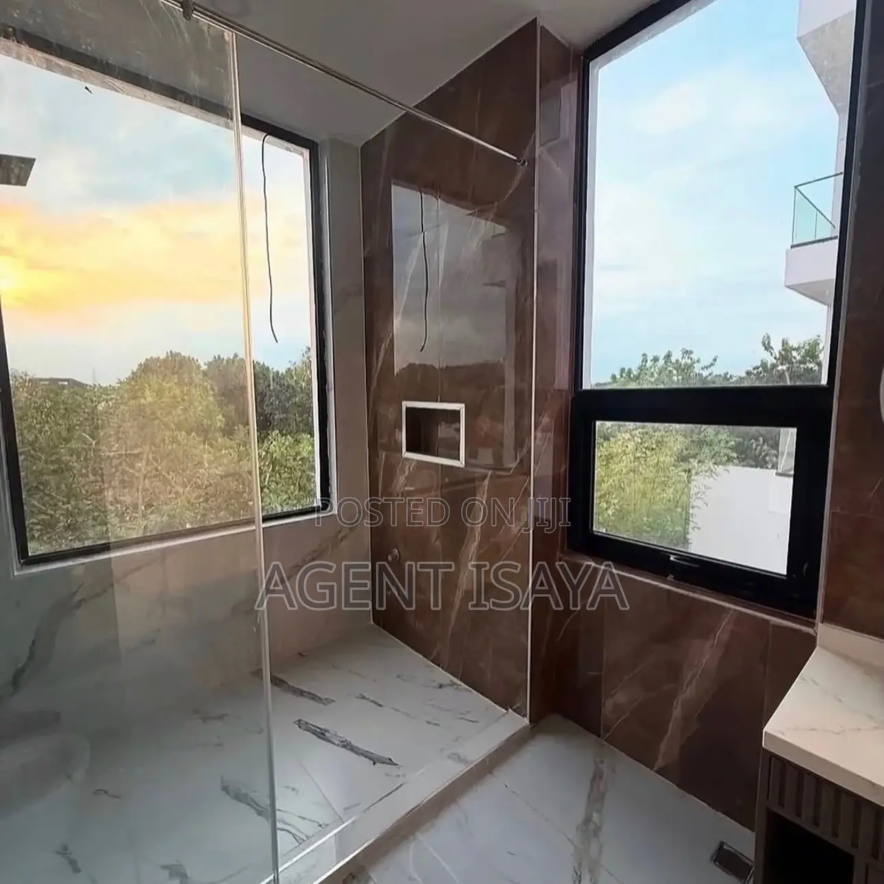 Furnished 4bdrm Apartment in Oyster Bay for rent