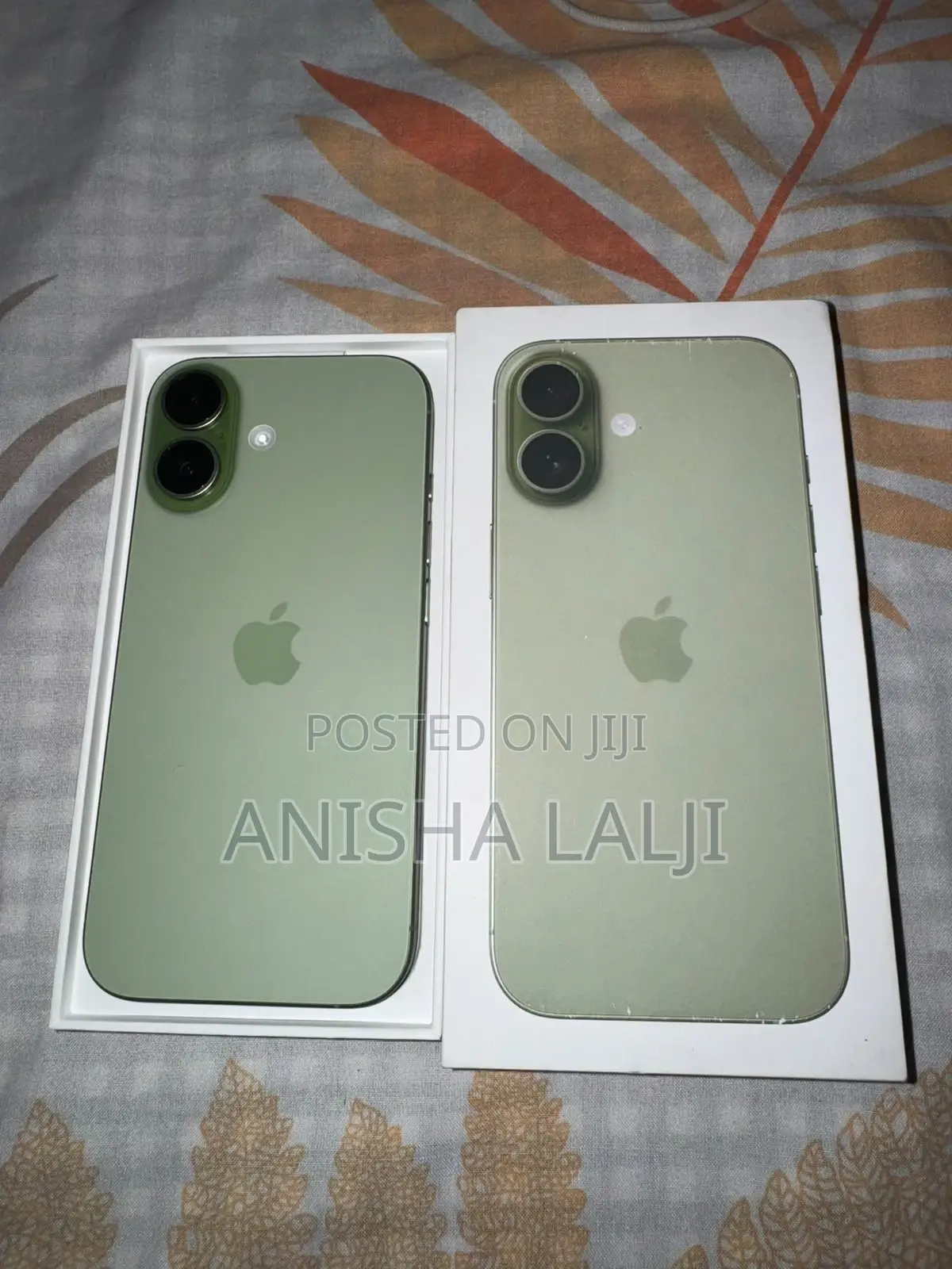 New Apple iPhone 17 256 GB Green