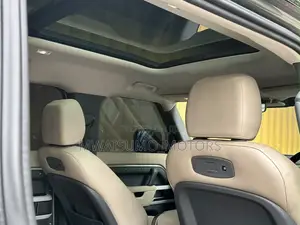 Land Rover Defender 2022 Silver