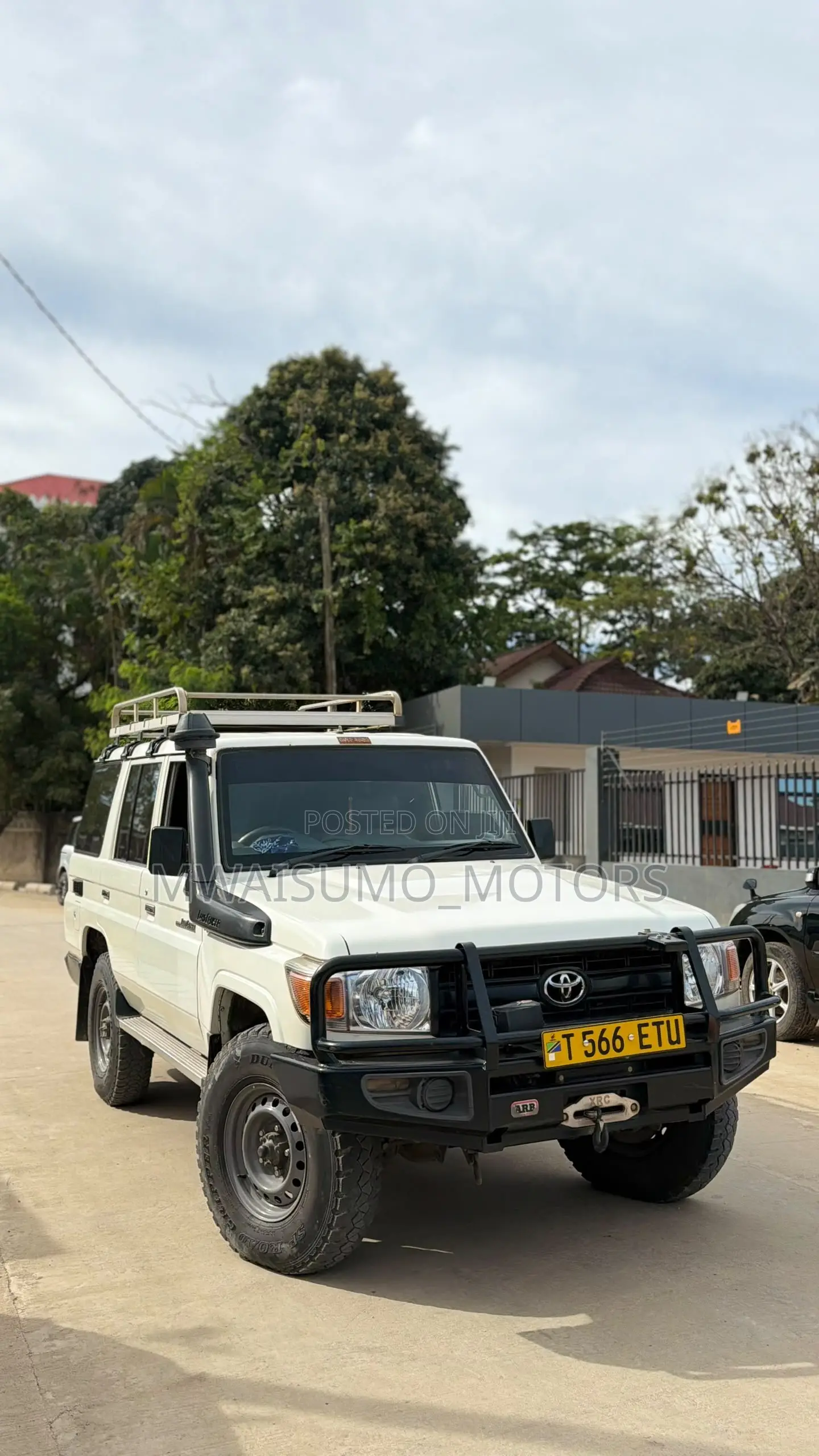 Toyota Land Cruiser 2020 White